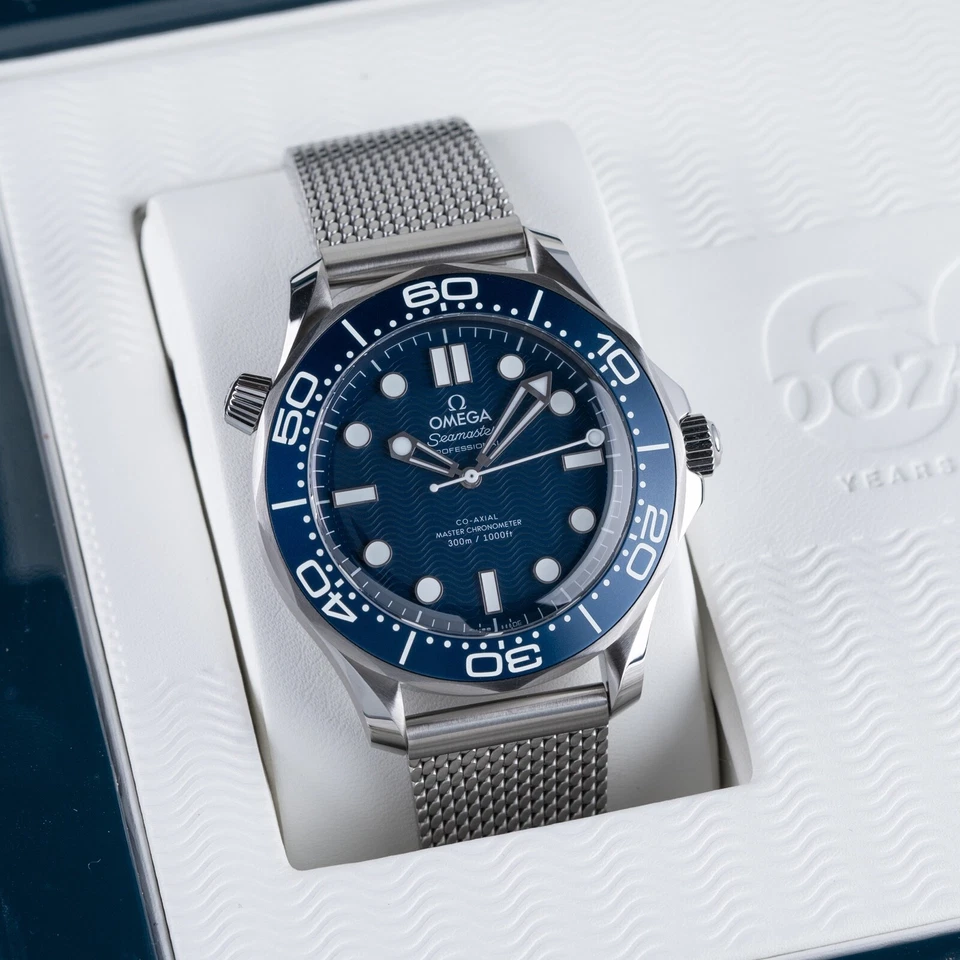 ساعت مچی امگا سی‌مستر 007 | Omega Seamaster 007 | نقره ای-آبی صفحه آبی