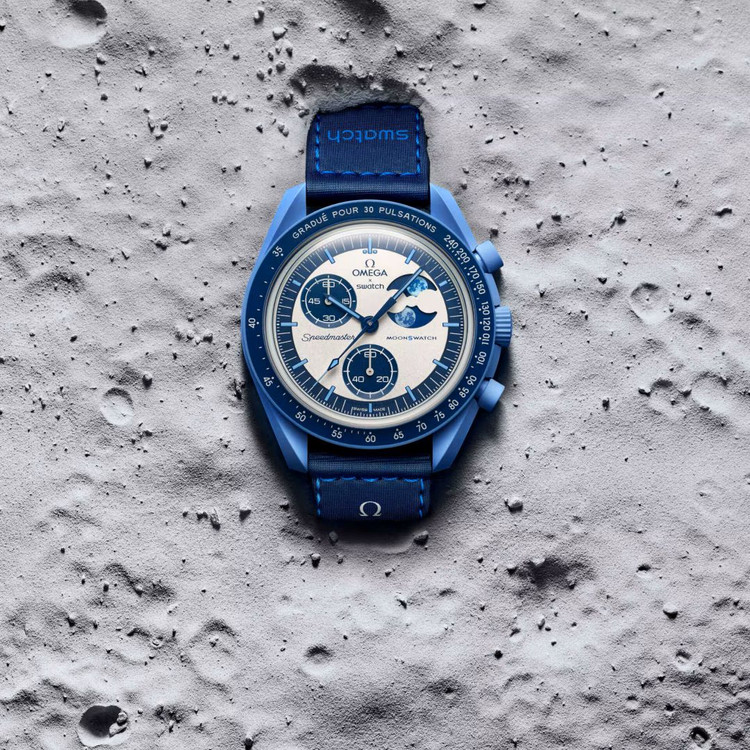 ساعت مچی امگا سواچ میشن تو د سوپر بلو مونفیز | Omega x Swatch Mission to the Super Blue Moonphase | سرمهای صفحه نقرهای آبی